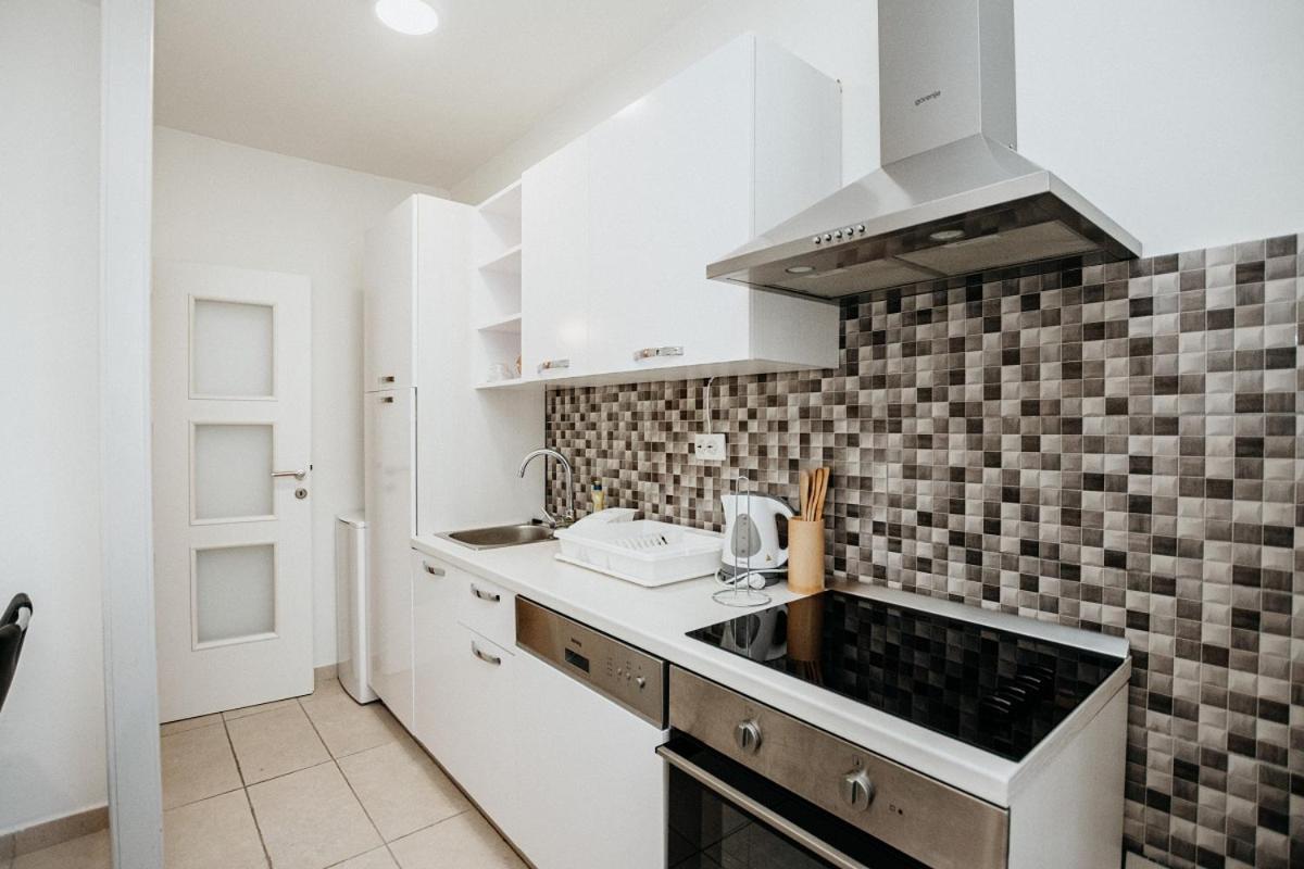 Double And Single S Apartments Zára Kültér fotó