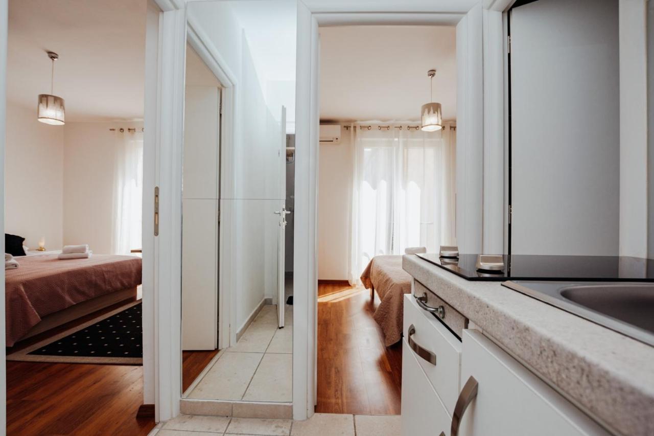 Double And Single S Apartments Zára Kültér fotó